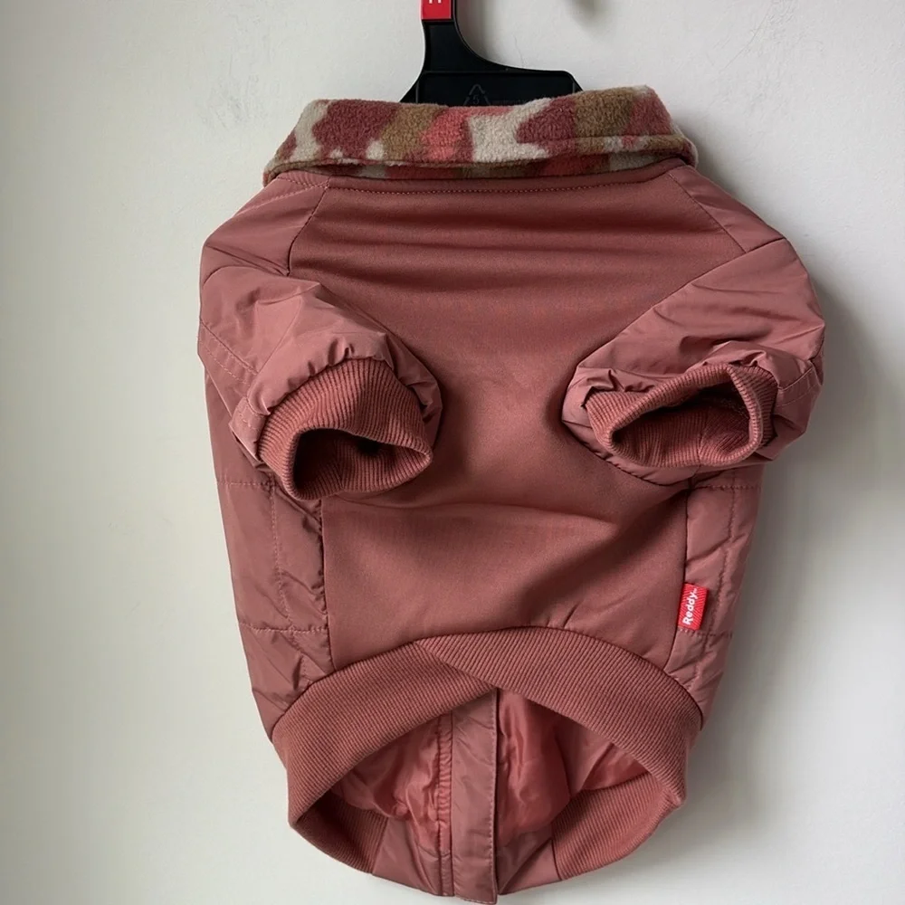 NWT Reddy Pet Dog Jacket with Primaloft Insulation Lightweight Reflective Size M